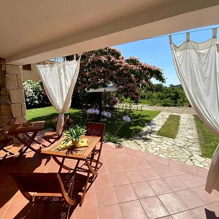 住宿加早餐酒店 La 3*